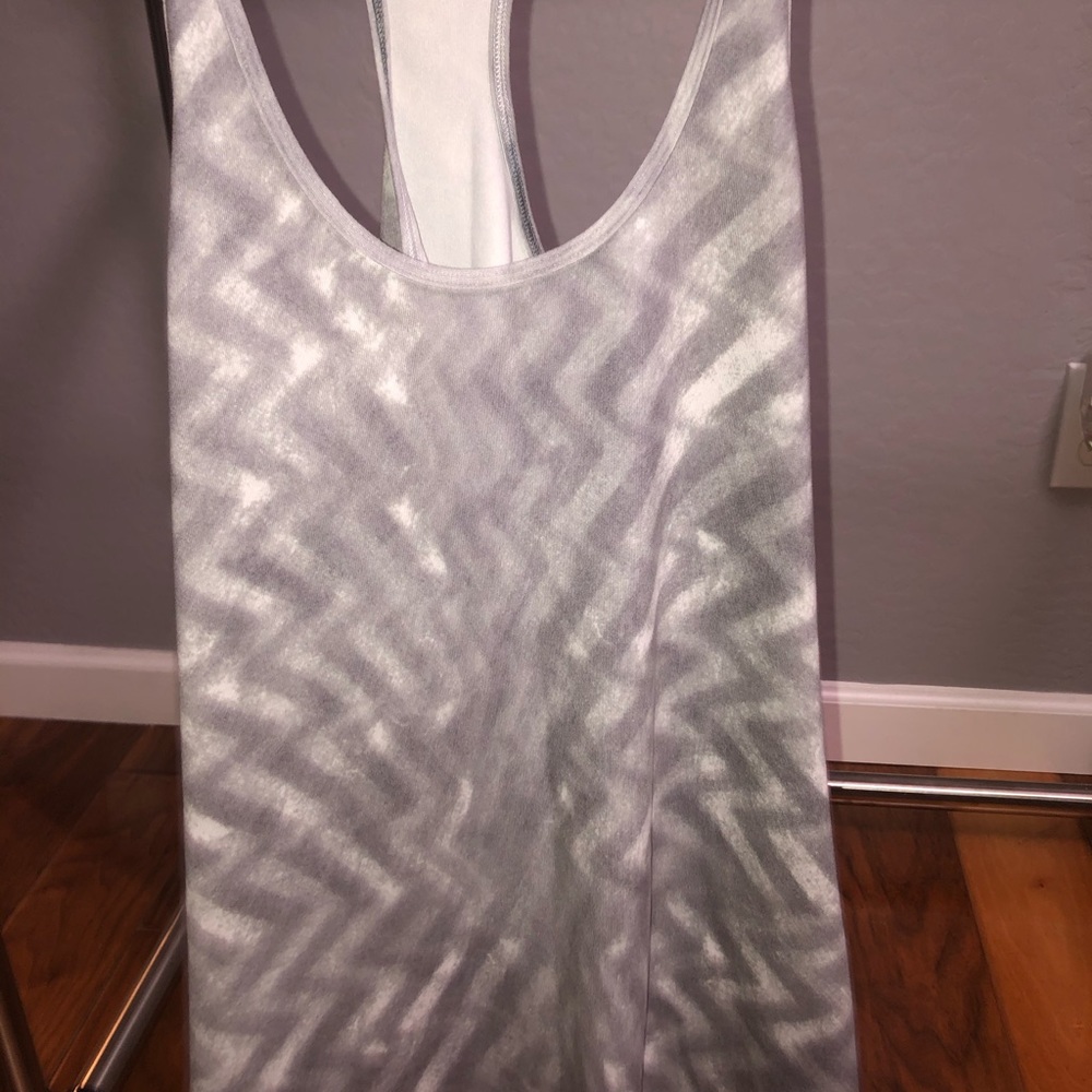 Gray and white chevron Lululemon tank